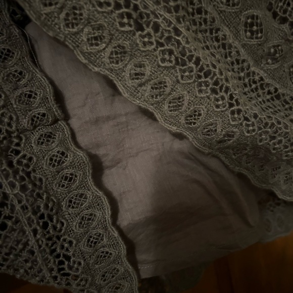 Garnet Hill Embroidered Lace Dress. Size 10. - Picture 6 of 6